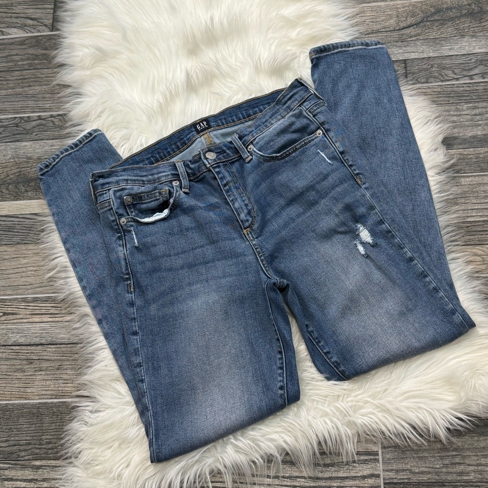 GAP True Skinny High Rise Distressed Jeans